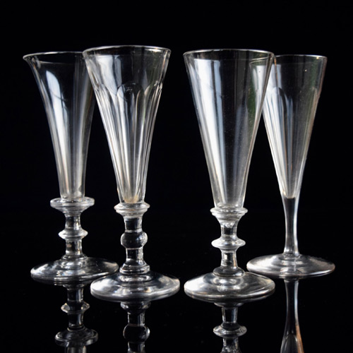 Antique Champagne Glasses - 20 items for sale Priced under £250 on sellingantiquesLITE.co.uk