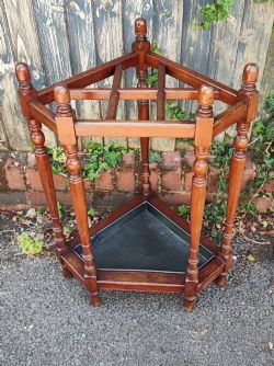 UNUSUAL VICTORIAN MAHOGANY CORNER STICK AND UMBRELLA STAND