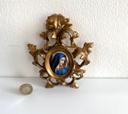 A VICTORIAN MINIATURE OF THE MADONNA CIRCA 1880