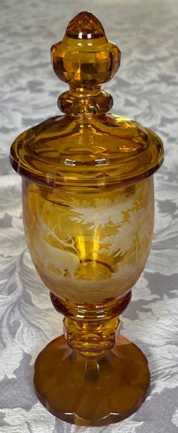 BEAUTIFUL BOHEMIAN ENGRAVED CUT GLASS VASE COVER