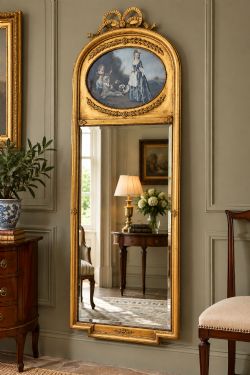 A VICTORIAN GILT FRAMED PIER WALL MIRROR
