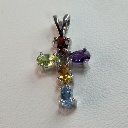 9CT WHITE GOLD MULTIGEM CROSS PENDANT
