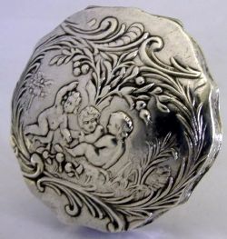GERMAN 64G HANAU STERLING SILVER CHERUB TABLE BOX 1903 ANTIQUE