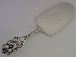 NORWEGIAN VIKING ROSE PATTERN 830 SOLID SILVER CAKE PIE SERVER C1960S NORWAY 40G