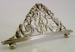 4 INCH 1895 VICTORIAN STERLING SILVER MENU HOLDER