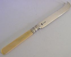 SOLID STERLING SILVER CHEESE SLICE 1908 ANTIQUE 45G