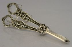 HEAVY 108G GOTHIC ENGLISH STERLING SILVER GRAPE SHEARS 1968 BARWARE