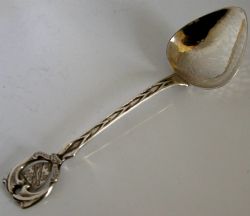 LARGE 40G WORSHIPFUL COMPANY OF HARBERDASHERS STERLING SILVER SPOON 1934 CONNELL