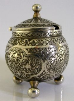 QUALITY ANTIQUE EASTERN ISLAMIC OTTOMAN SOLID SILVER MUSTARD POT C1920