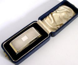 LARGE CASED ART DECO STERLING SILVER NAPKIN RING 1943