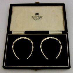 SET OF ENGLISH SOLID STERLING SILVER LUCKY HORSE SHOE NAPKIN RINGS 1933 CASED