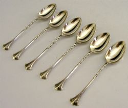 SIX PRETTY STERLING SILVER SPOONS 1924 ANTIQUES 51G