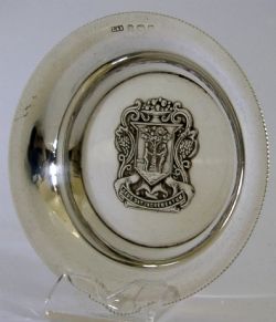 WORSHIPFUL COMPANY OF FRUITERERS STERLING SILVER DISH 1927