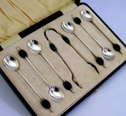 ART DECO STERLING SILVER SIX COFFEE BEAN SPOONS SUGAR TONGS SET 1923 CASED