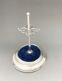 A CHARMING EDWARDIAN SILVER HAT PIN STAND