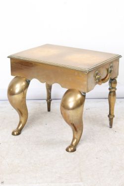 ANTIQUE GEORGIAN BRASS FOOTMAN