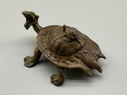 JAPANESE MEIJI BRONZE MINIATURE MINOGAME TORTOISE YOUNG SCULPTURE C1880
