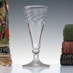 18TH CENTURY GEORGIAN SOMERSET ALE GLASS WITH FULL WRYTHEN MOULDING C1770