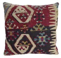 ANTIQUE KILIM CUSHION