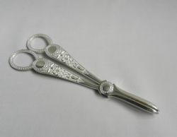 PAIR ANTIQUE SILVER GRAPE SHEARS