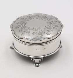 ANTIQUE SILVER TRINKET BOX