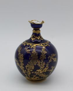 ROYAL CROWN DERBY VASE C1895 115M HIGH