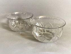 A SUPERB PAIR OF MID VICTORIAN CUT FROSTED FINGER BOWLS