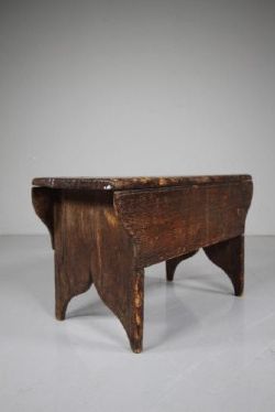 18TH CENTURY ANTIQUE CREEPIE BOARDED PINE STOOL