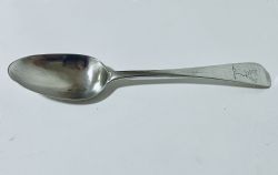 18TH CENTURY IRISH SILVER SERVING SPOON
