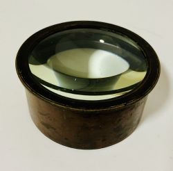 LARGE MAGIC LANTERN MAGNIFYING LENS