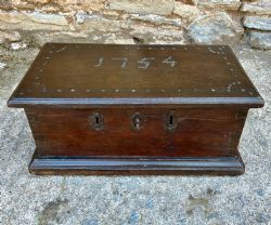 18TH CENTURY OAK STRONG BOX