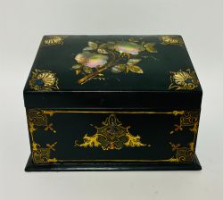 VICTORIAN PAPIER MACHE LACQUERED STATIONERY BOX