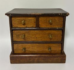ANTIQUE MINIATURE APPRENTICE CHEST OF DRAWERS