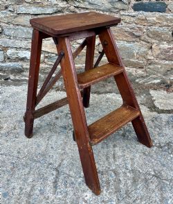VINTAGE PINE FOLDING STEPS