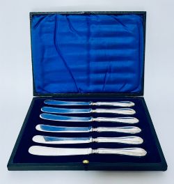 SET OF 6 ANTIQUE SILVER HANDLED BUTTER KNIVES