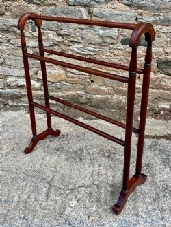 VICTORIAN MAHOGANY TOWEL RAIL