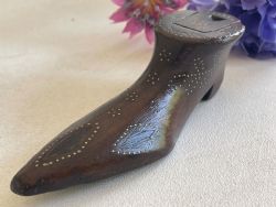 ANTIQUE SNUFF SHOE WITH INLAID DIAMONDS BRASS PIQUE WORK FOLIAGE AND FLOWERS