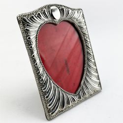 VICTORIAN STERLING SILVER PHOTO FRAME WITH HEART SHAPED WINDOW