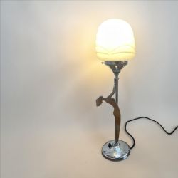 ART DECO LADY LAMP