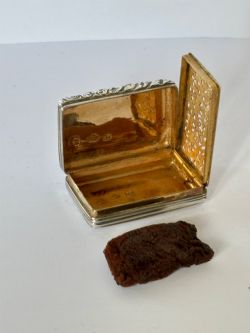 GEORGE IV SILVER GILT VINAIGRETTE JOSEPH WILLMORE BIRMINGHAM 1828 WITH SPONGE