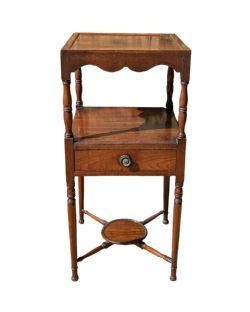 ELEGANT GEORGE III MAHOGANY BEDSIDE TABLE