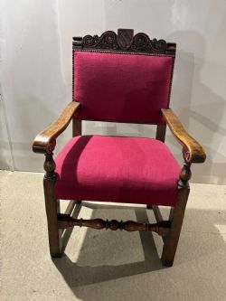 A LATE VICTORIAN OAK GENTLEMANS ARMCHAIR