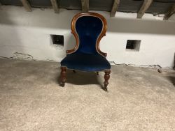 A VICTORIAN MAHOGANY BEDROOM NURSING CHAIR