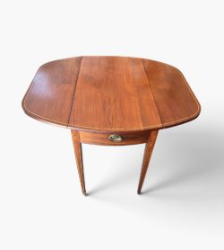 REGENCY MAHOGANY AND BOXWOOD INLAID OVAL SUPPER TABLE