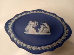 DARK BLUE WEDGWOOD 1920'S BOX