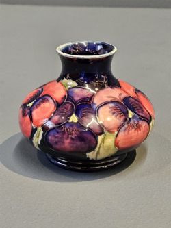 SMALL MOORCROFT PANSY VASE