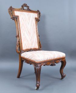 VICTORIAN CARVED WALNUT OCCASIONAL CHAIR C1860
